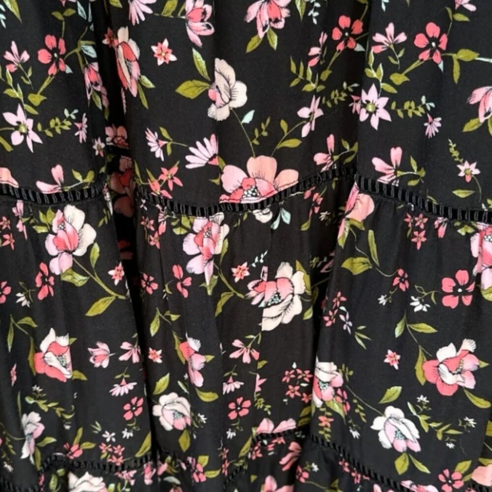 City Chic Maxi Festival Vibe Black Floral Tiered Dress XL 00131637 - Picture 5 of 5